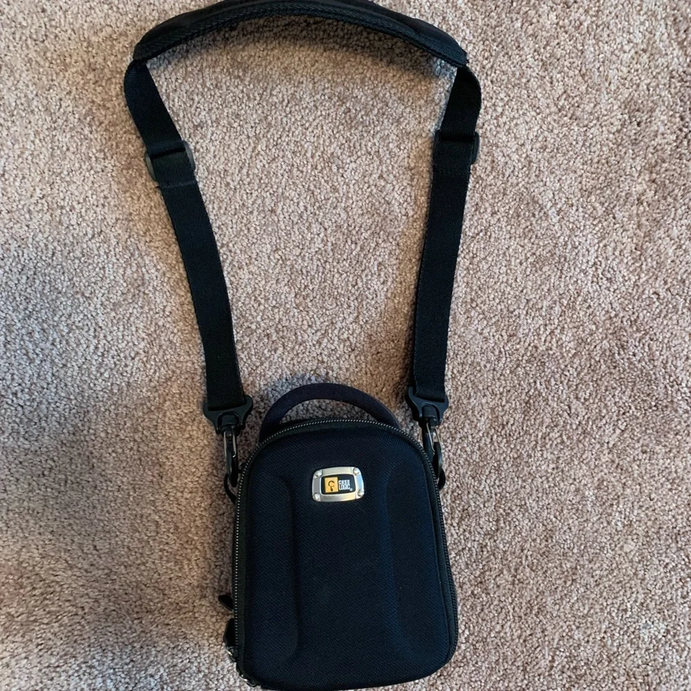 Case Logic | Camera Bag w/Shoulder Strap